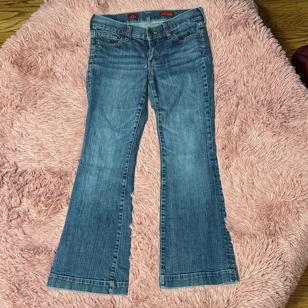 Express Women's Eva Fit & Flare Jeans in Classic Blue